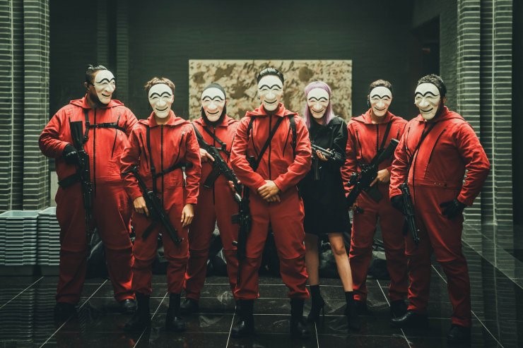 Review Drama Korea Money Heist