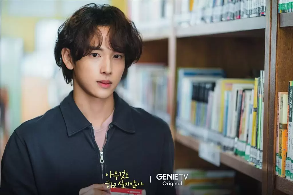 Review Drama Summer Strike